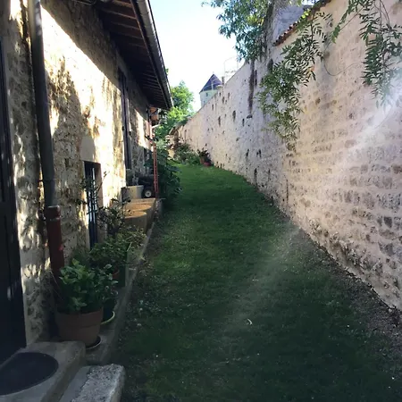 Lucie Dom wakacyjny Treffort (Ain)