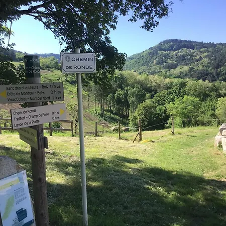 Lucie Hébergement de vacances *